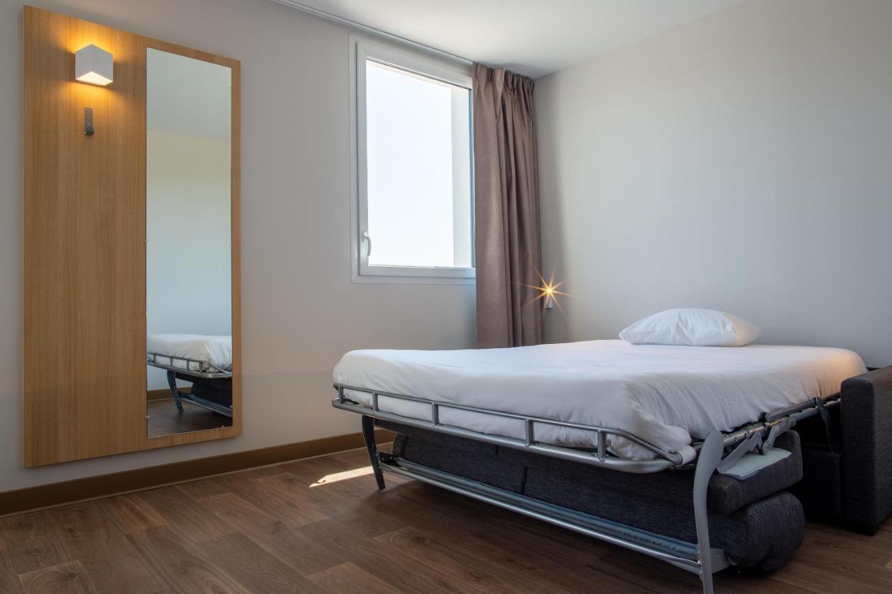 B&B Hotel Ле-Эрбье Экстерьер фото