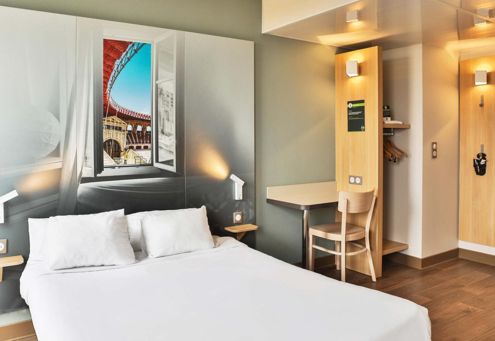 B&B Hotel Ле-Эрбье Экстерьер фото