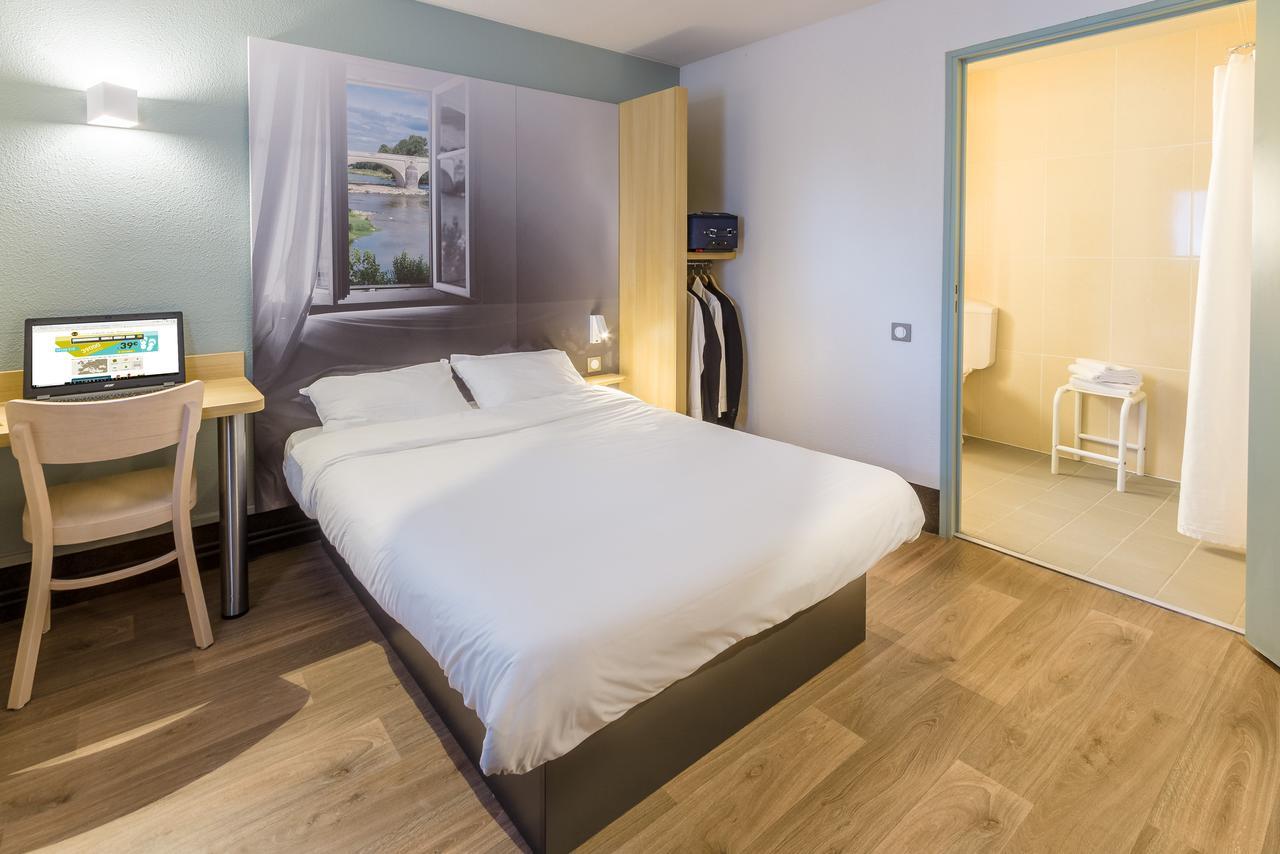 B&B Hotel Ле-Эрбье Экстерьер фото