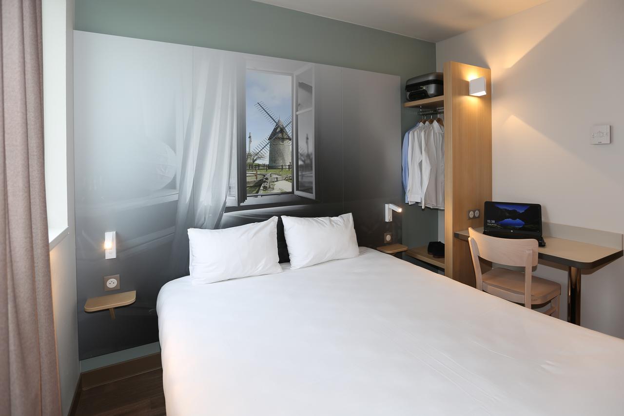 B&B Hotel Ле-Эрбье Экстерьер фото